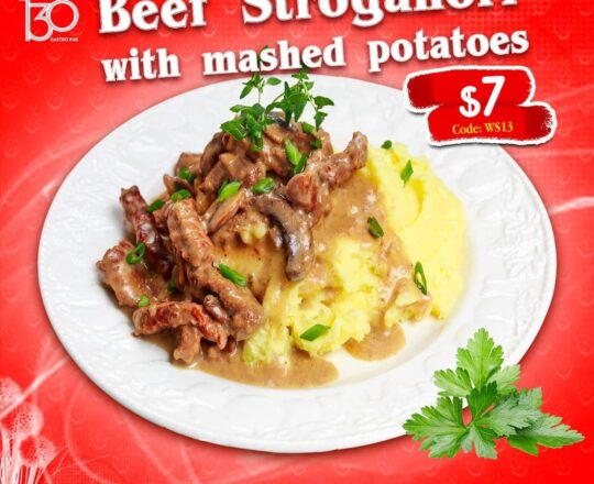 Beef stroganoff with mashed potato